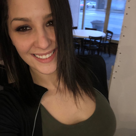 Meet your Posher, Cole - Picture 1 of 1